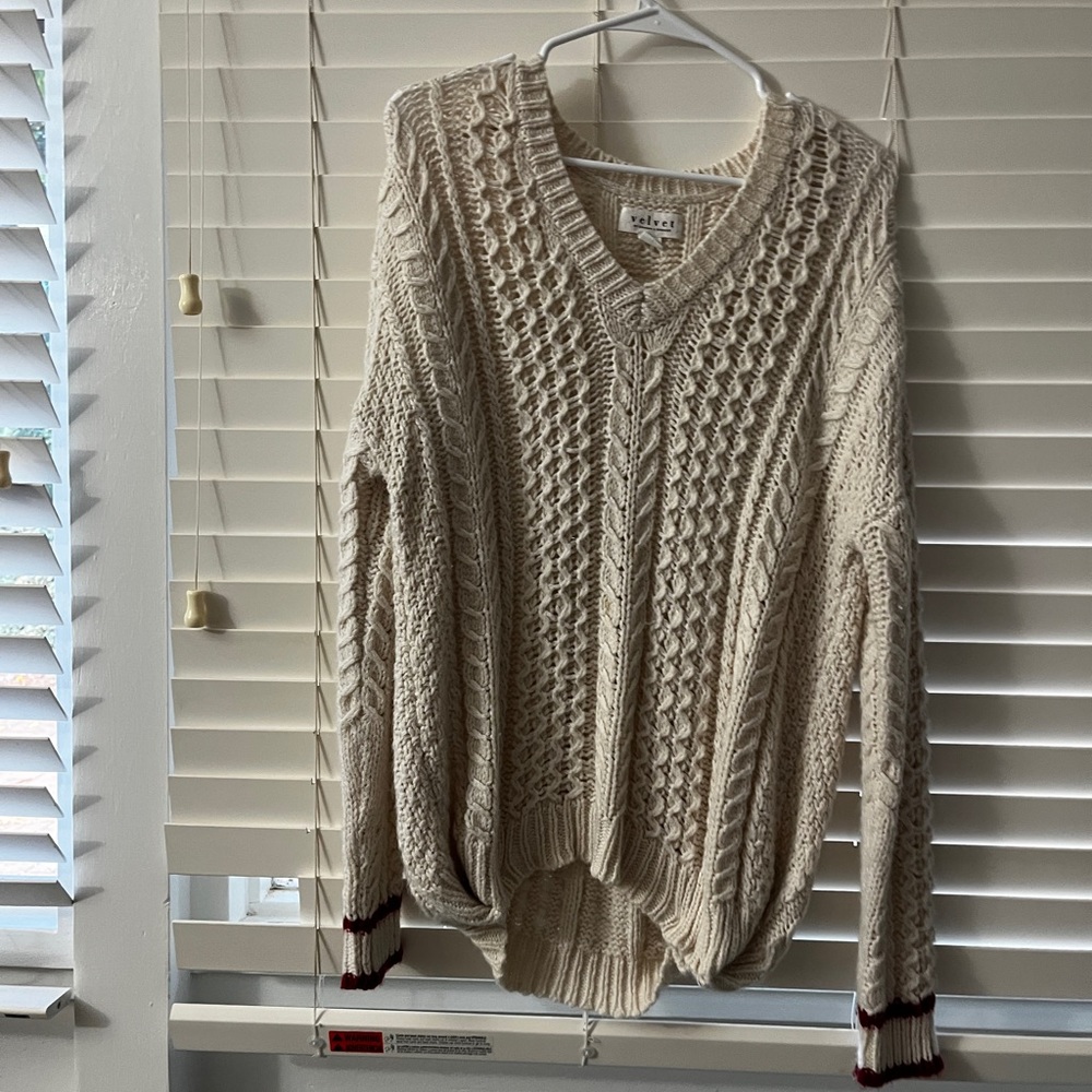 Free people Super cute cardigan
